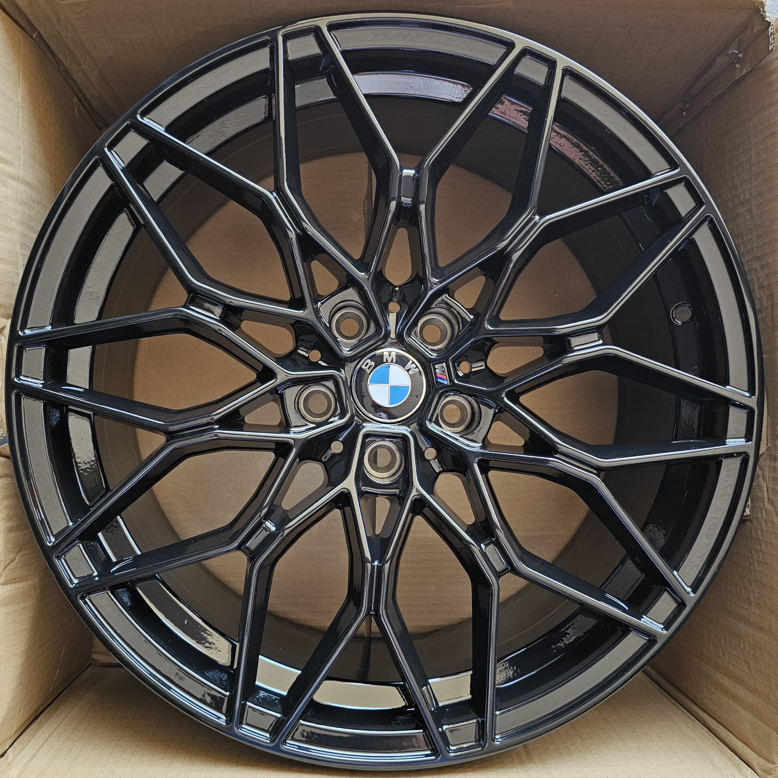 Alu Felne - 8.5J x19 ET40 5X112